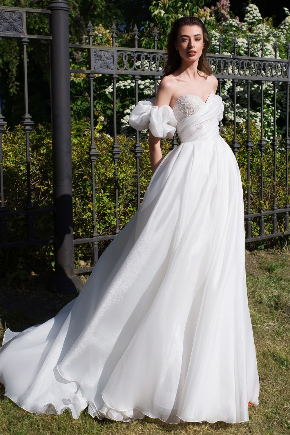 Свадебное платье Излатия