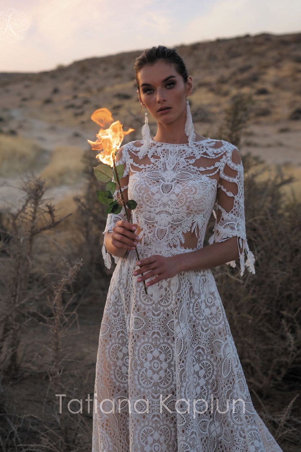 Свадебное платье от бренда Tatiana Kaplun 'Майя' кружевное
