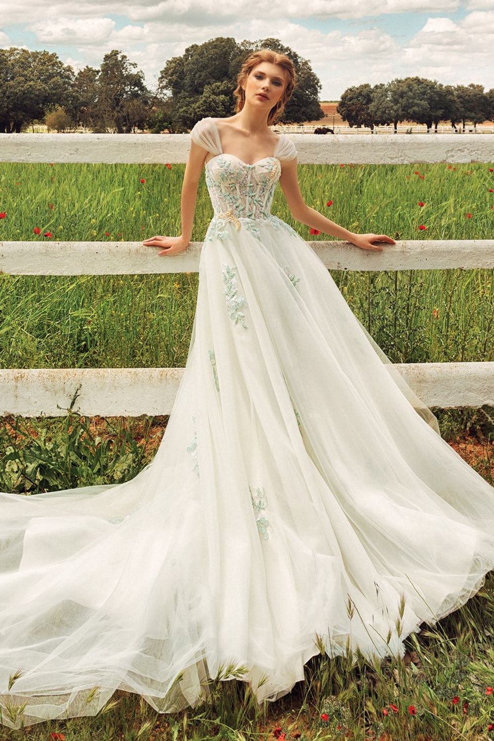Свадебное платье Лэйва