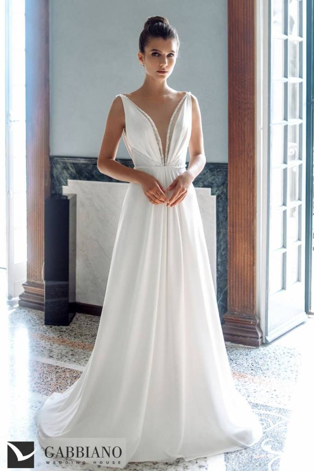 Свадебное платье от бренда Gabbiano 'Электра' пляжное
