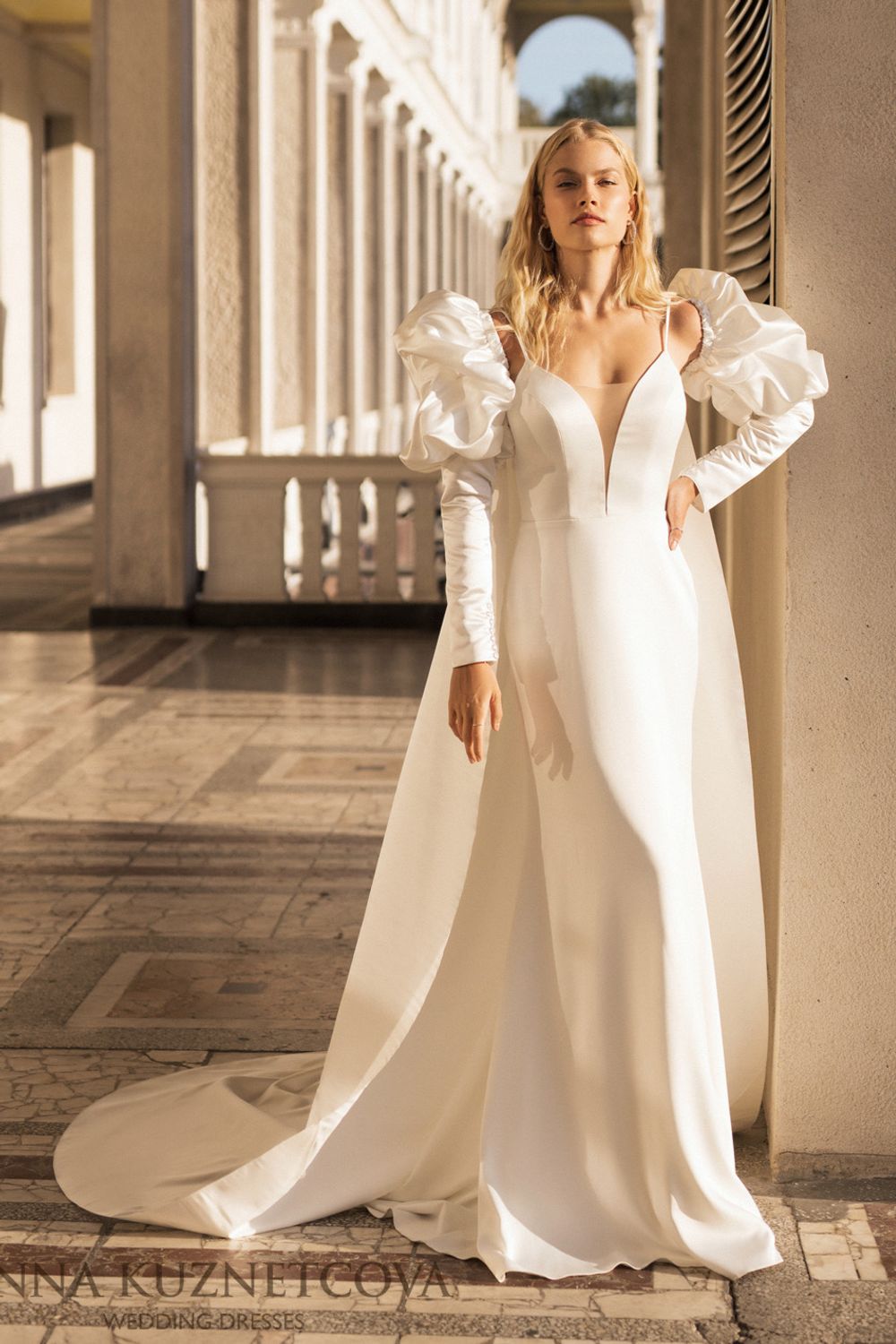 Свадебное платье Кейп Ираида