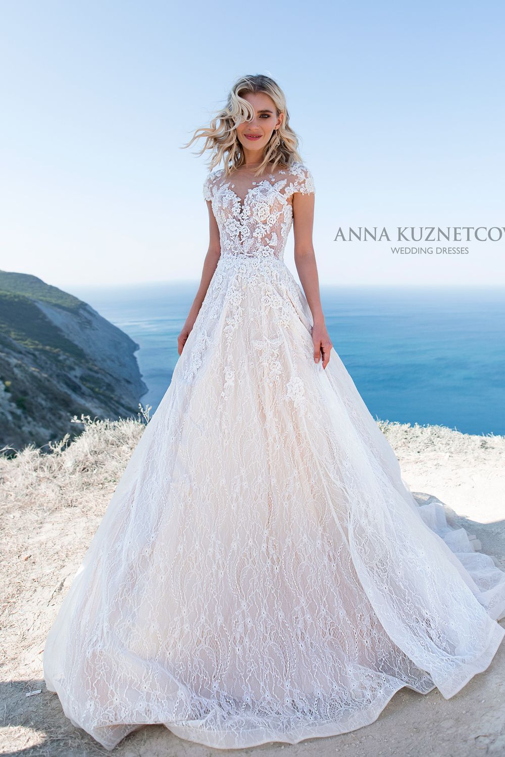 Свадебное платье от бренда Anna Kuznetcova 'Селестина' кружевное