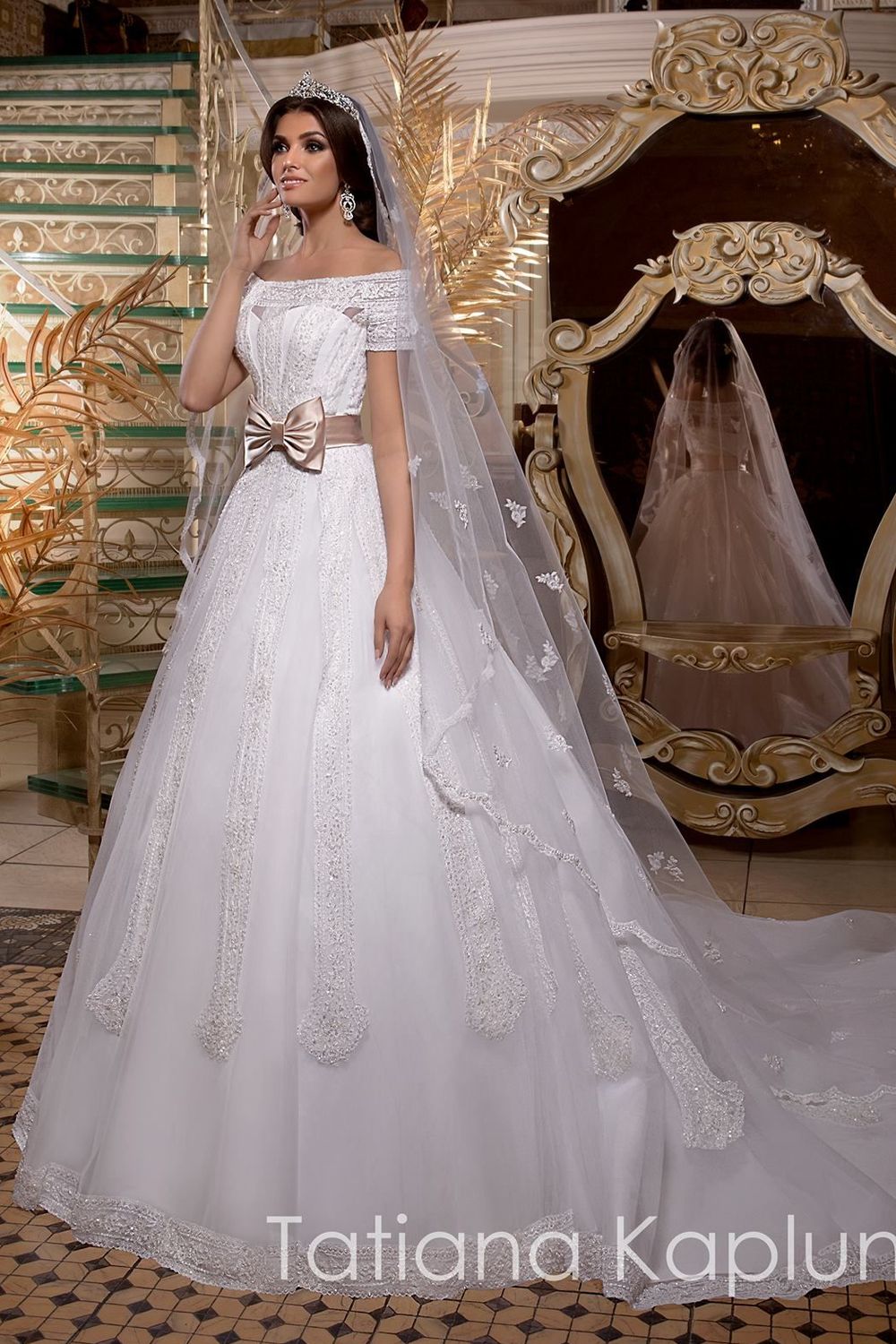 Свадебное платье со скидкой Рене