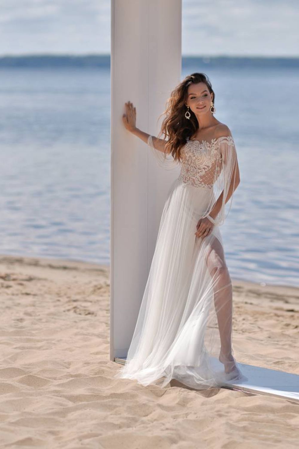 Свадебное платье от бренда Belfaso 'Иви' пляжное