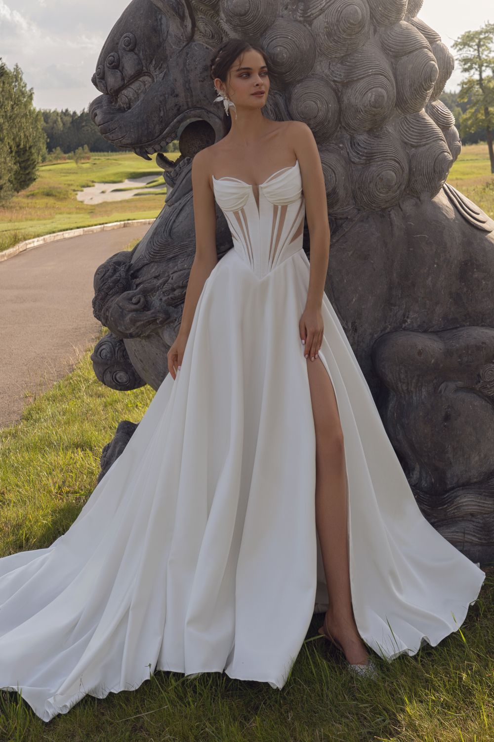 Свадебное платье Милс