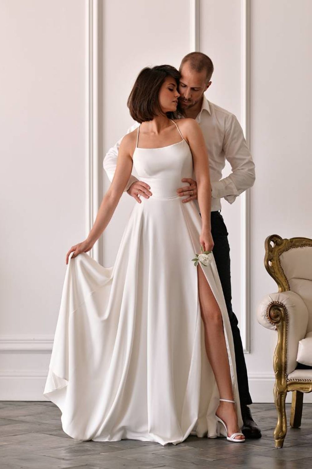 Свадебное платье от бренда Twiggy Bridal 'Трейси' пляжное