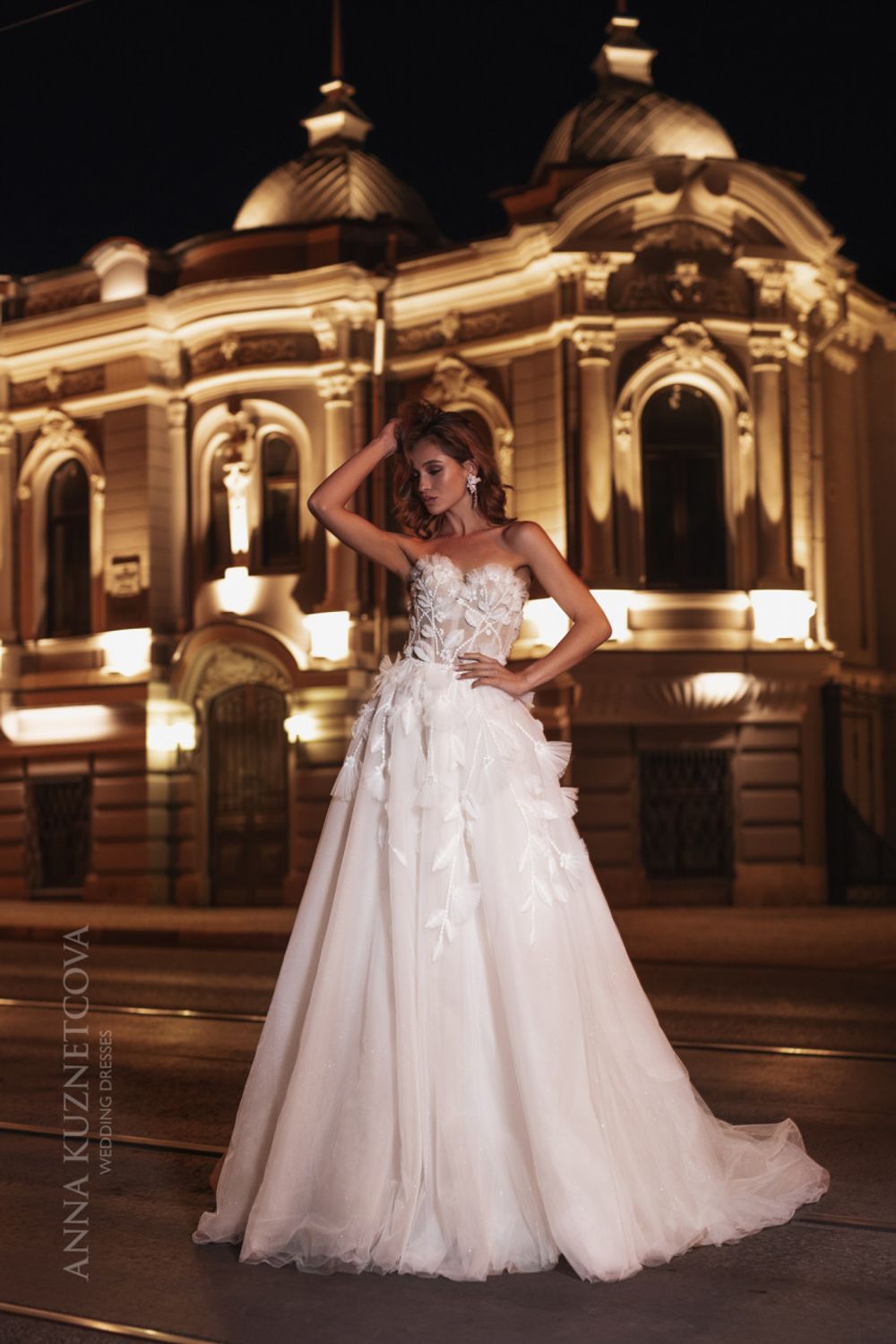 Свадебное платье от бренда Anna Kuznetcova 'Виен' кружевное