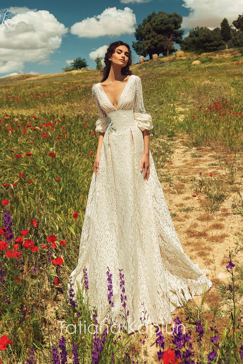 Кружевное свадебное платье от бренда Tatiana Kaplun 'Марьяж'