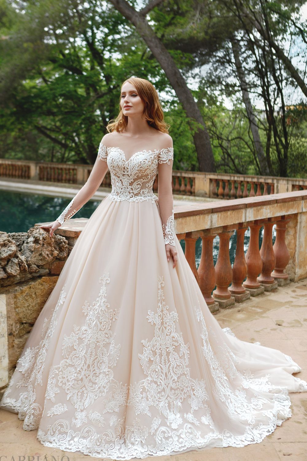 Свадебное платье со скидкой Леда