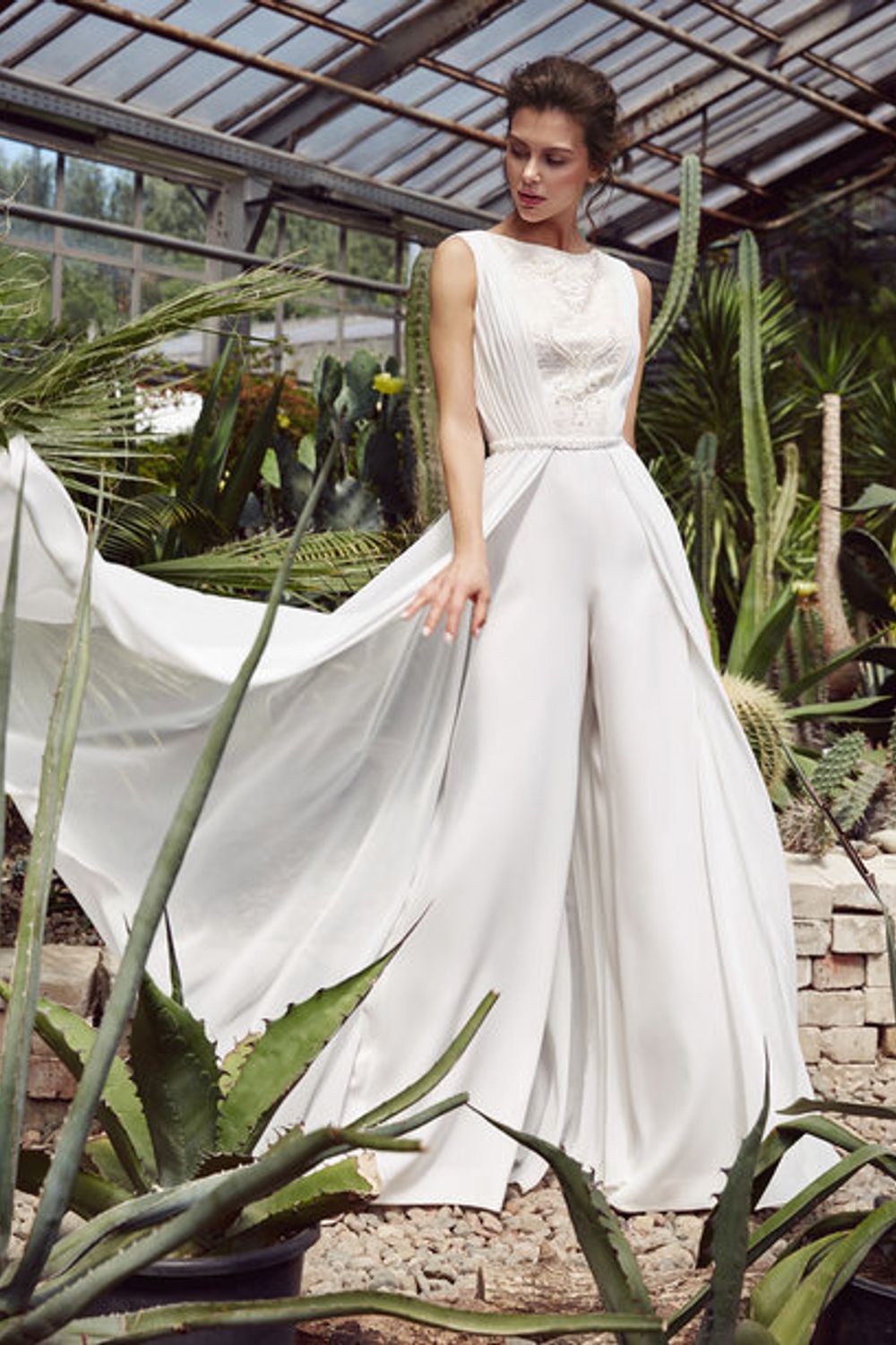 Свадебное платье от бренда Tatiana Kaplun 'Кэйла' брючный костюм