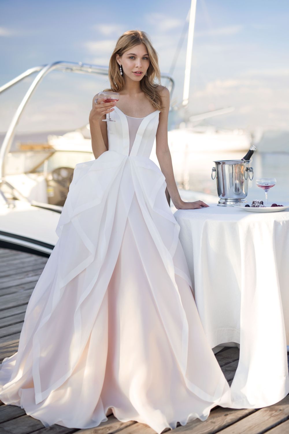 Свадебное платье Муар