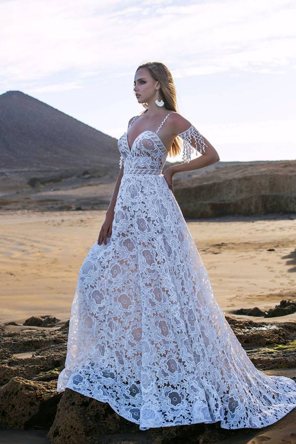 Свадебное платье от бренда LULA KAVI 'Элис' в стиле - Для беременных