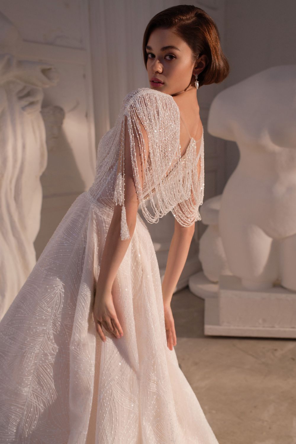 Свадебное платье от бренда Kookla 'Санторини' с пайетками
